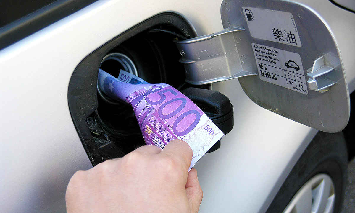 Einfache Tipps, um beim Tanken Geld zu sparen